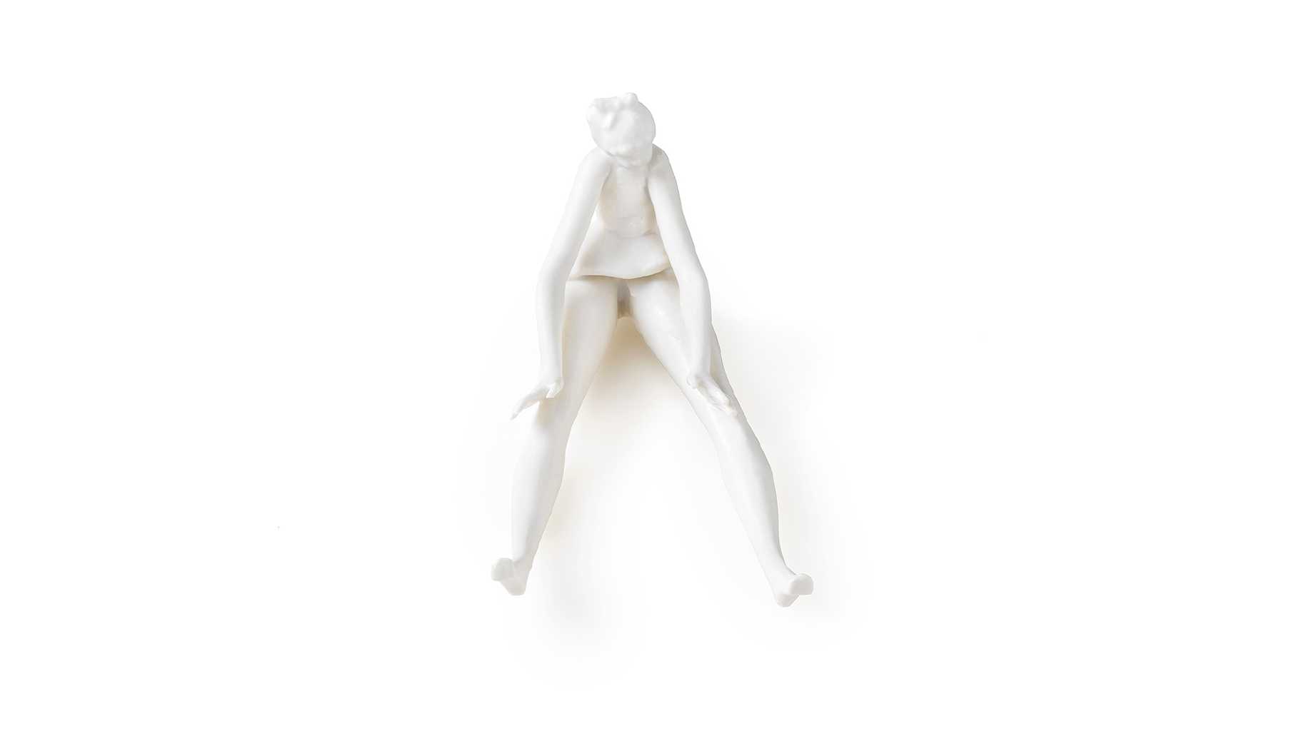 Kyriaki Mavrogeorgi GROW UP!, 2021, porcelain, h. 7 cm
