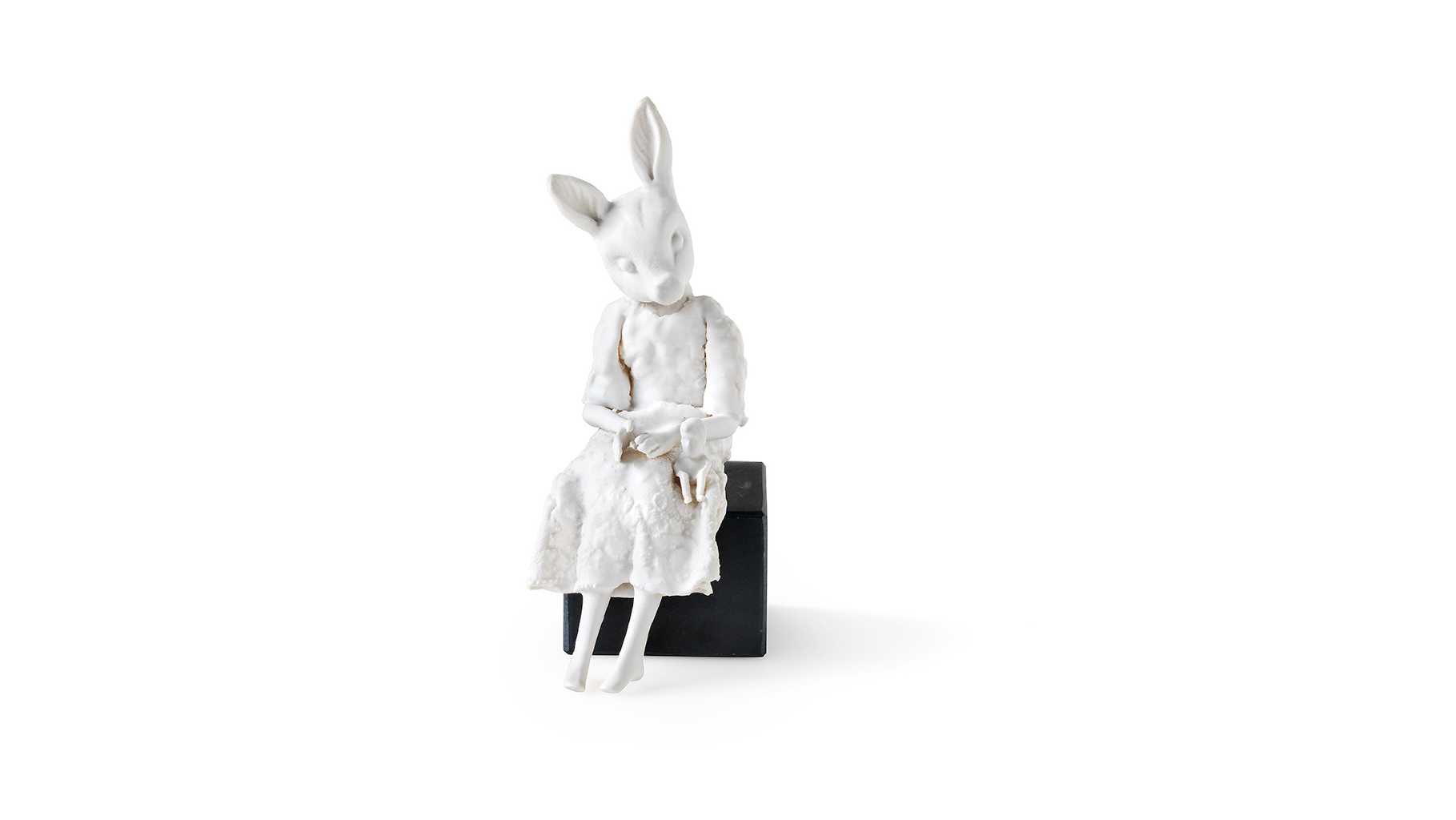 Kyriaki Mavrogeorgi I didn't know about you, 2020, porcelain and marble, h. 19 cm