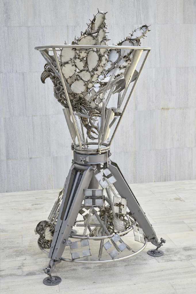 Panagiotis Tanimanidis, My empty hourglass, and your nest and homeland…, 250 x 125 x 125 cm, stainless steel, marble