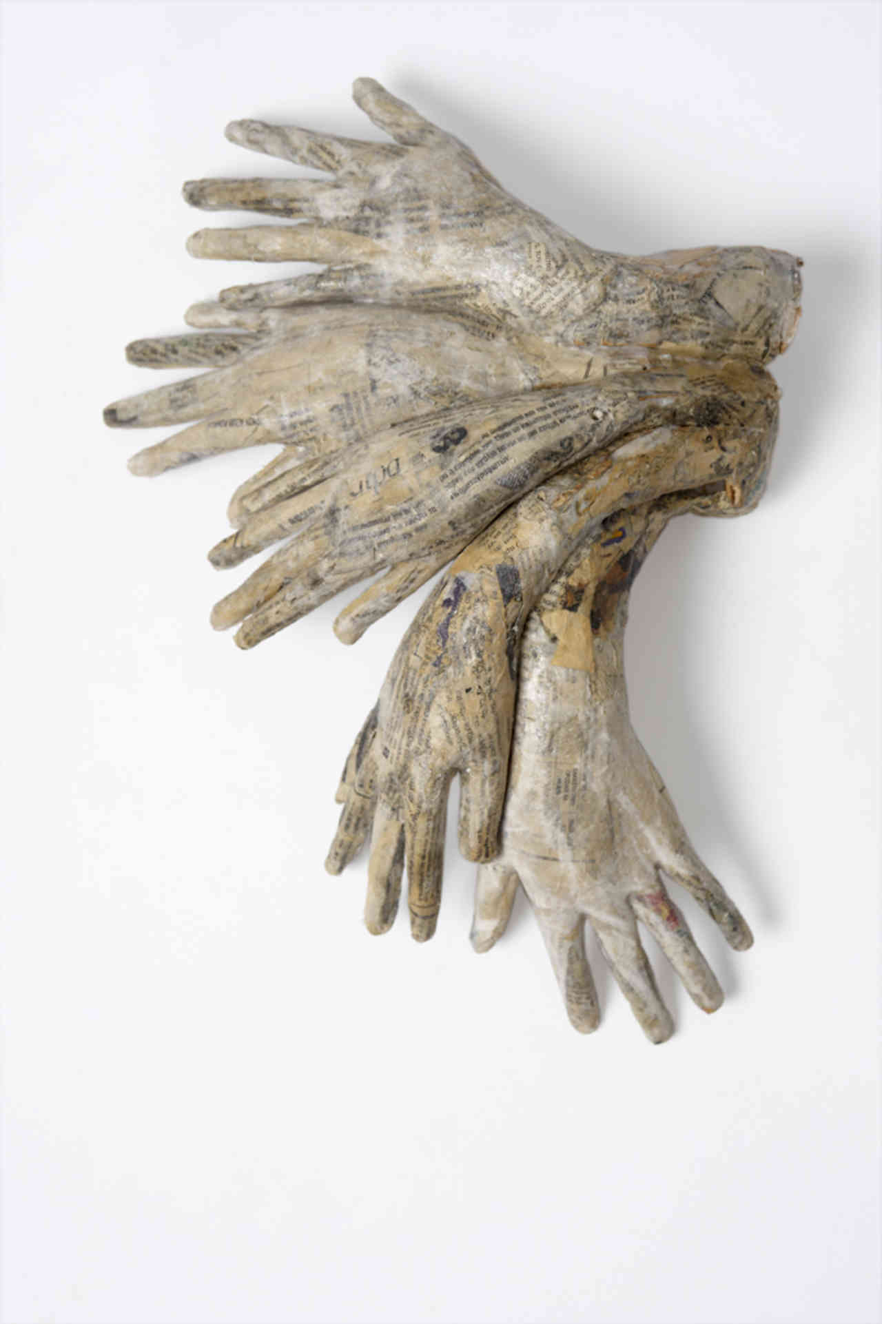Valli Nomidou, Flower Hands, 39x28x9 cm, mixed media