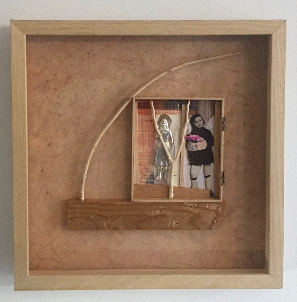 Andreas Voussouras, E la nave va, wood and collage on paper, 38 x 38 x 5 cm 2021
