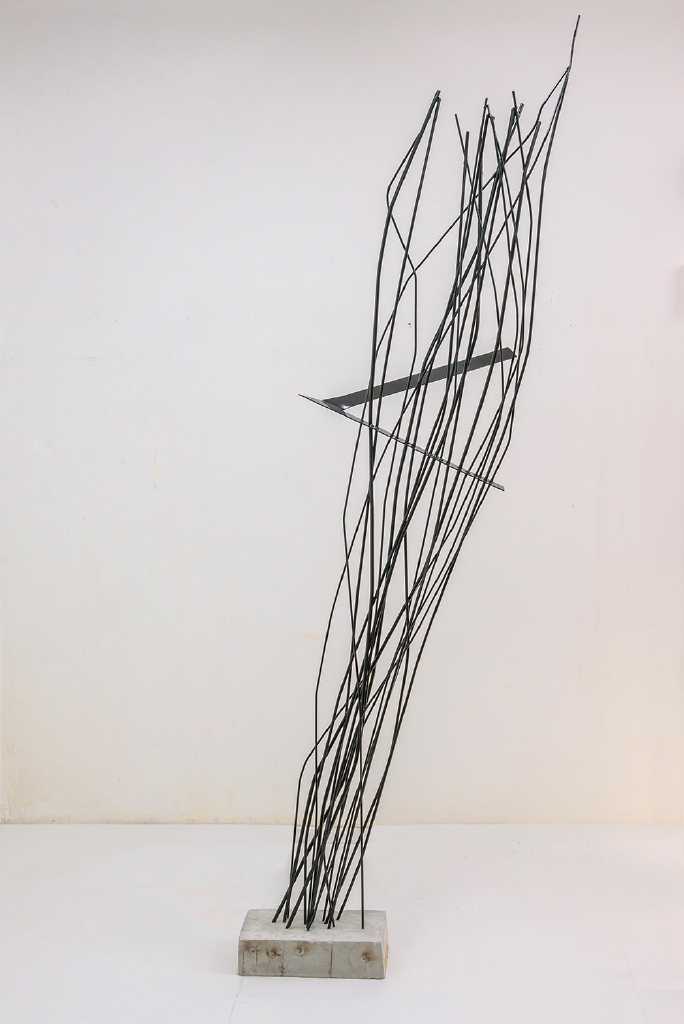 Restructuring, Cement, iron, colour, 255 x 85 x 25 cm, 2017, Athens