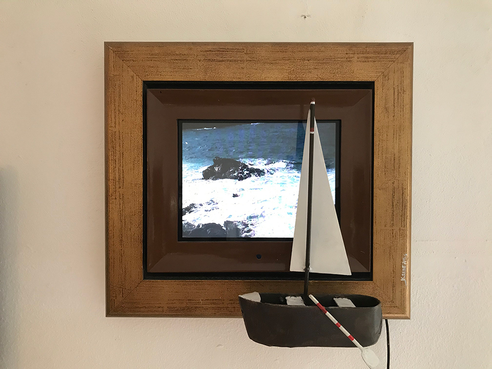 Nikos Kalafatis, Memories, wall-mounted with Video, 38x42 cm, 2017