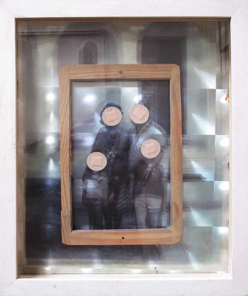 Andreas Vousouras, Untitled, 34 x 28 x 4 cm